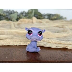 Littlest Pet Shop #3835 Harriet Grand Hippo purple Hasbro Vintage